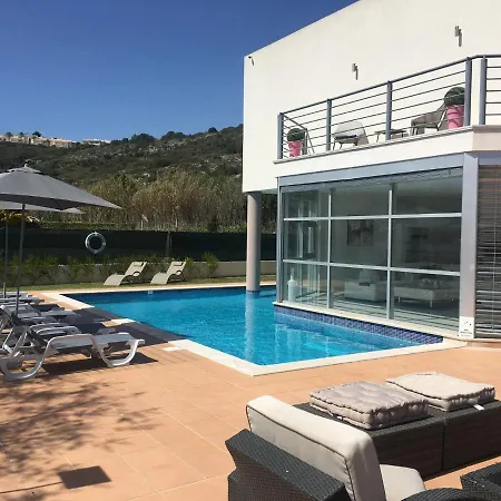 Casa De Segunda Feira * Albufeira